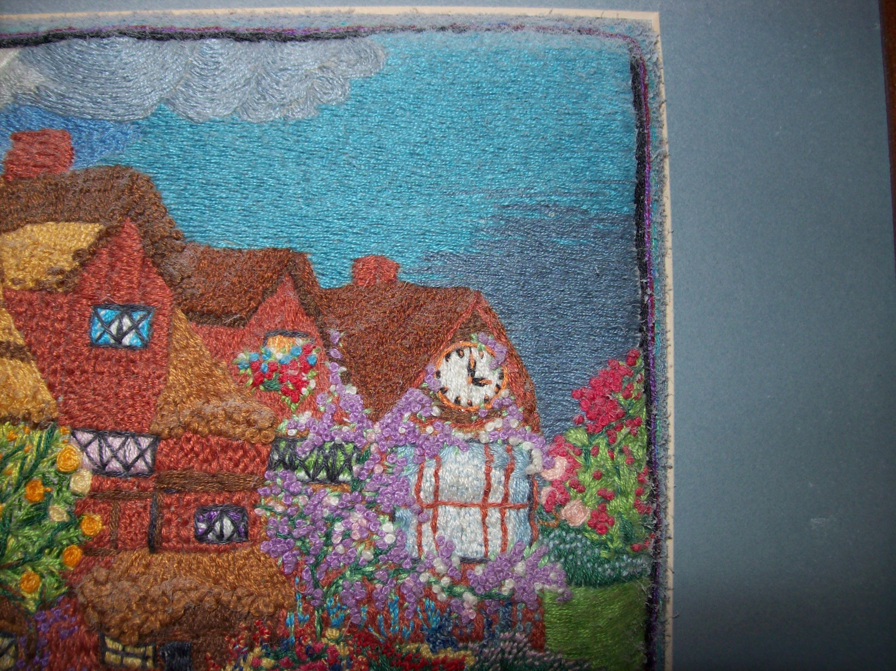 closeupembellishedcottage1.jpg